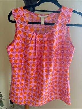 NWT Banana Republic top. Orange and pink and white. M